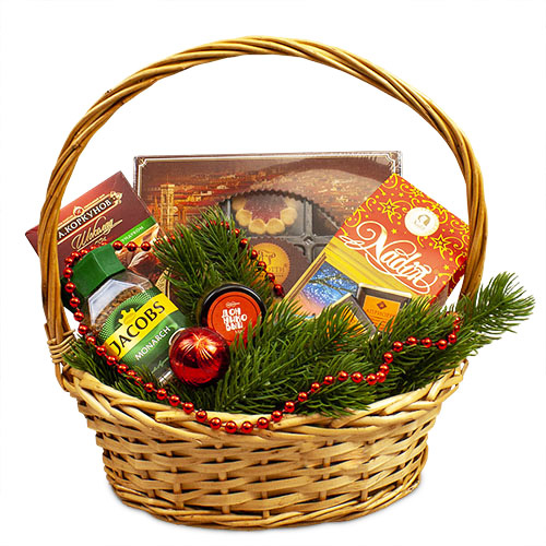 "Рождественское утро". Корзина подарочная